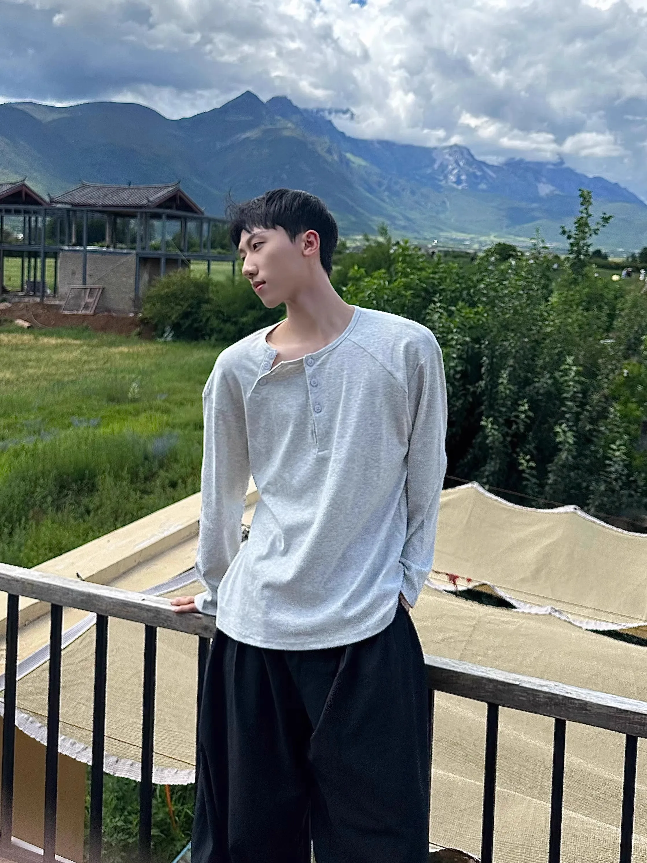 Loose Fit Long Sleeve T-Shirt Button up Henry Collar Thin Cotton Polyester Casual Style for Men And Women Autumn Wear