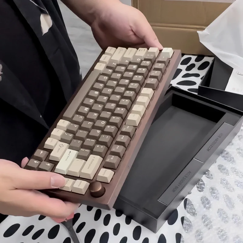 

Механическая игровая клавиатура Skn Bluebird 75 с 3 режимами, беспроводная алюминиевая клавиатура Tuotuo с индивидуальной прокладкой, популярная Rgb клавиатура