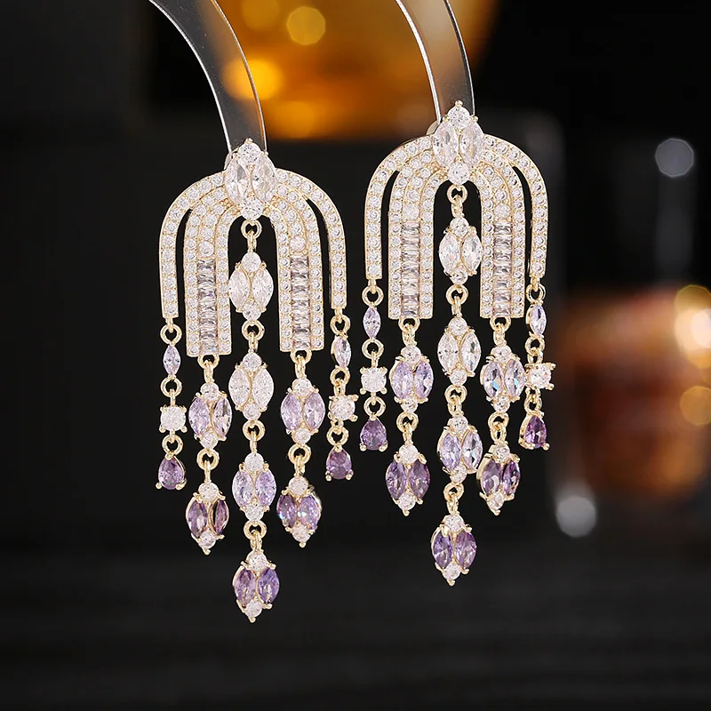 

French Elegant Temperament Light Luxury High-end Zircon Tassel Design Arch Shape Bridal Dress Earrings