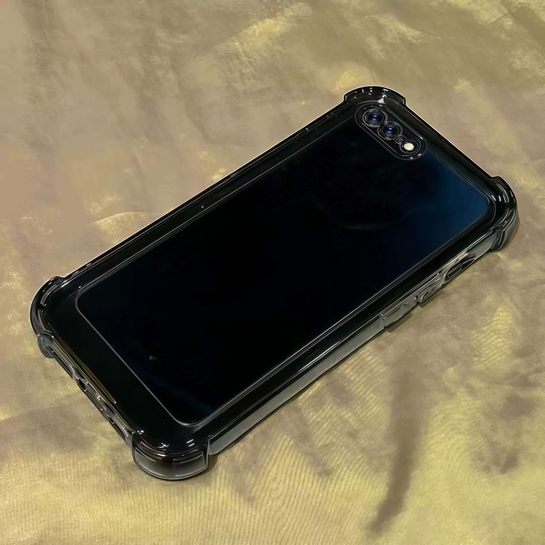 Transparentes Schwarz ohne Vergilbung, stoßfeste TPU-Handyhülle für iPhone SE2022/SE2020/7/8/7+/8+/6/6+ – Detail 6
