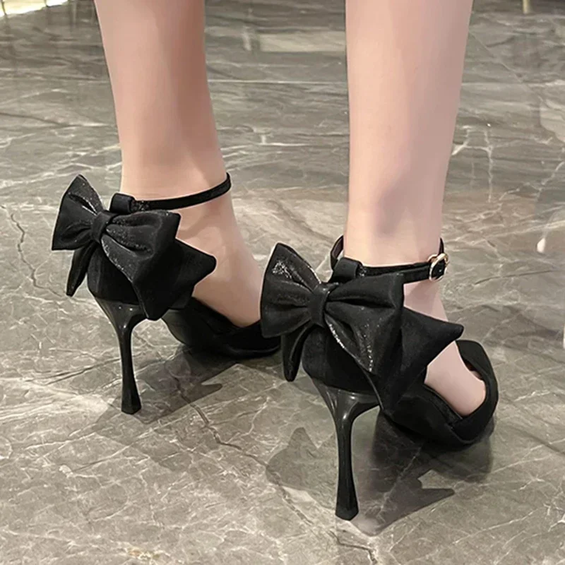 Zapatos de tacón alto con lazo para mujer, calzado elegante con hebilla puntiaguda, para boda, primavera y otoño, 2024