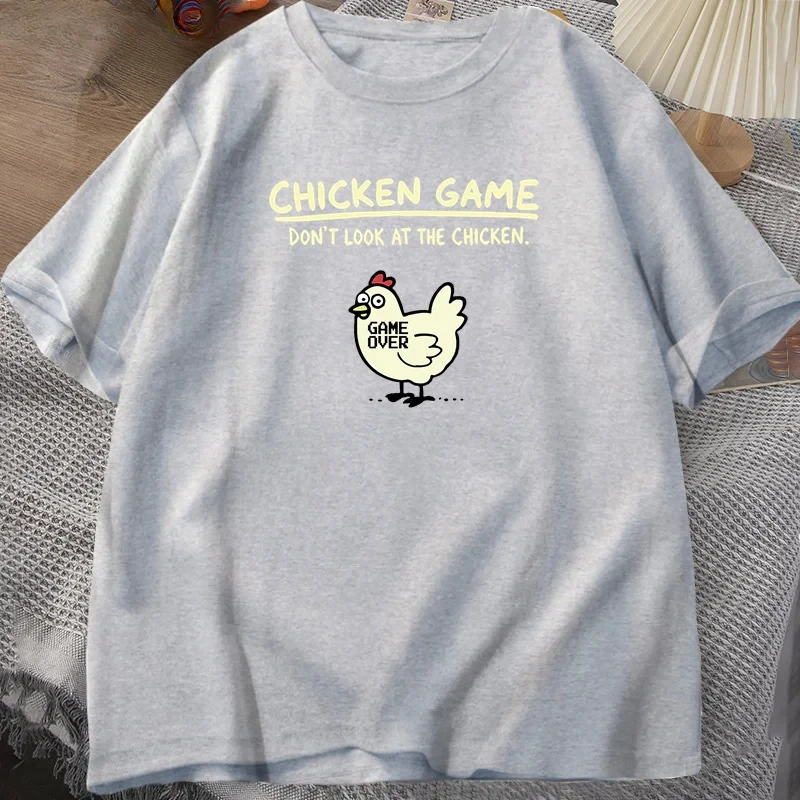 Chicken Game Don't Look At The Chicken Funny T Shirts Short Sleeve O Neck Graphic Tees Women Designer Clothes Streetwear