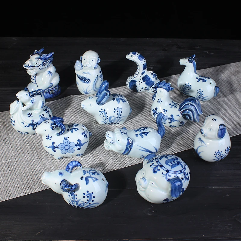 Blue And White Twelve Zodiac Small Decorations Study Calligraphy Water Drops Pot Hand Painted Ceramic Desktop Decorations