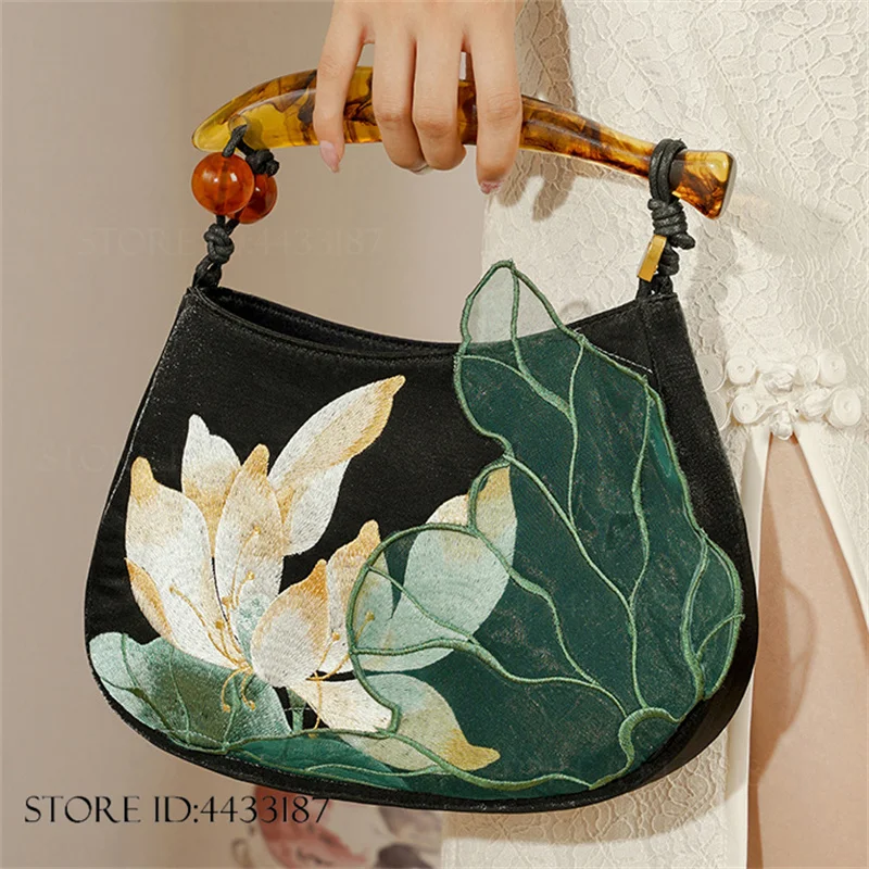 Stylish Floral Embroidery Handbag Women's Shoulder Crossbody Bag Chinese Style Qipao Banquet Tote Bag Purses Accessories Gifts
