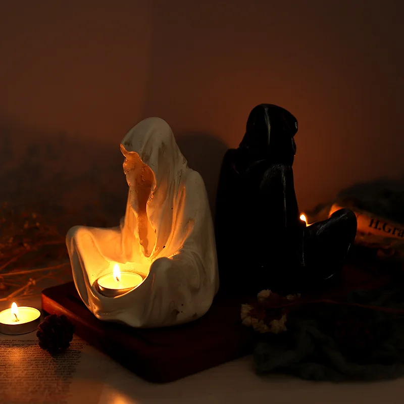 Halloween Wizard Candle Holder Dark Cloak Home Decor Horror Props for Halloween Party