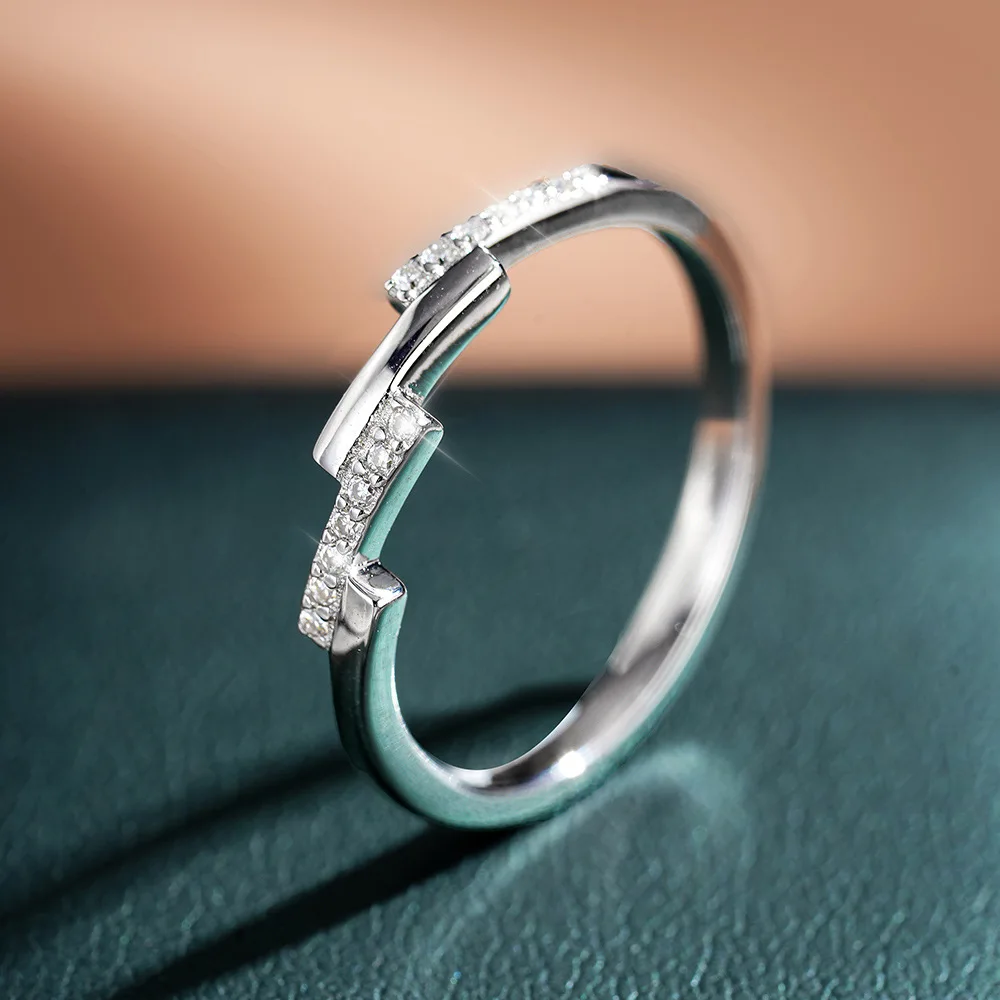 925 Sterling Silver Ring Moissanite Stone Geometric Split Band Rings For Women Daily Wear Fine Wedding Jewelry Gift