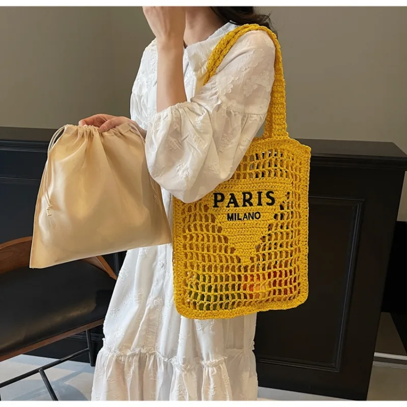 

2025 Designer Women'S Fashionable Hollow Woven Handbag Large Capacity Casual Tote Bag Summer Hollow Woven Women'S Shoulder Bag