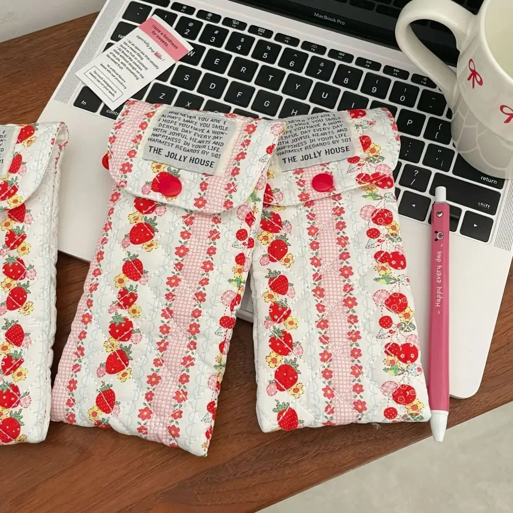 

Creative Strawberry Glasses Storage Bag Anti Pressure with button Sunglasses Case Dustproof Glasses Protective Cover