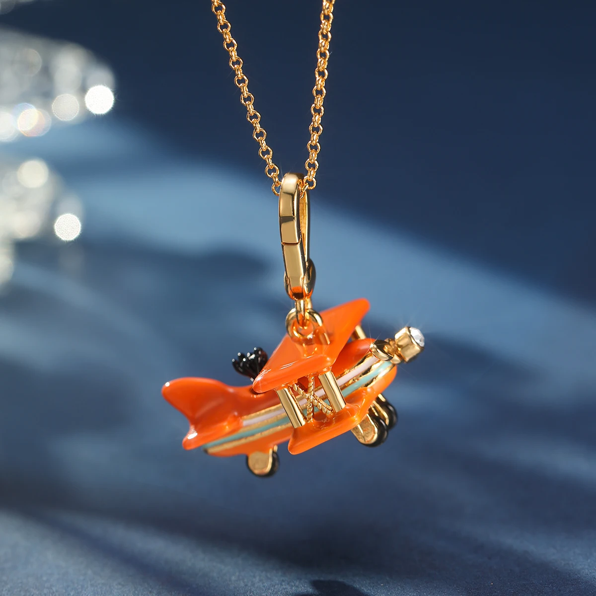 

1Pc Exquisite Enameled Orange Puppy Movable Airplane Pendant Necklace,Glider Bag Charm,Party Jewelry Keychain Christmas Gift