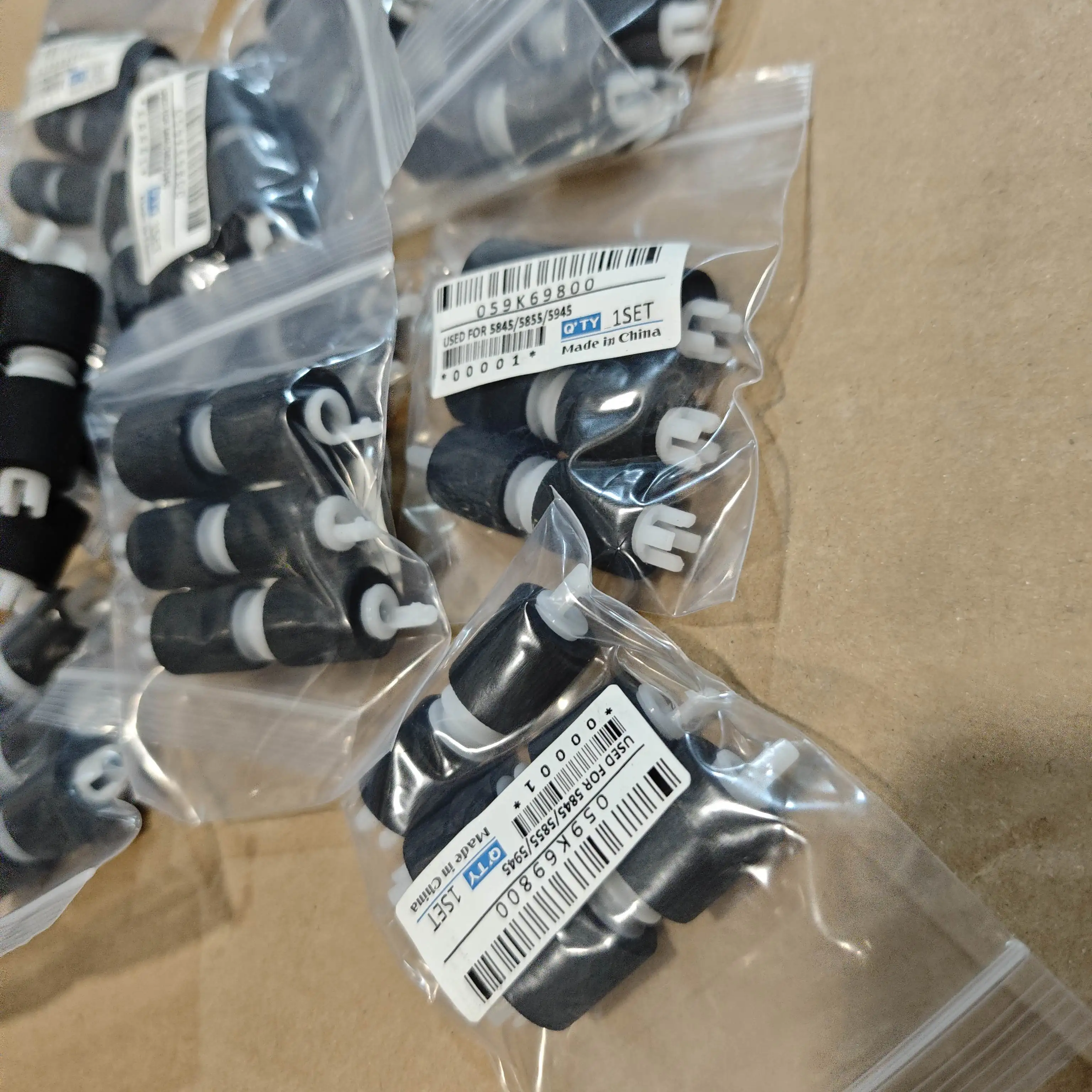 

1Se/3pcs. Pickup Roller Kit 059K69800 for Xerox WorkCentre 5632 5645 5687 5755 5845 5855 5865 5875 5890 5945 5955