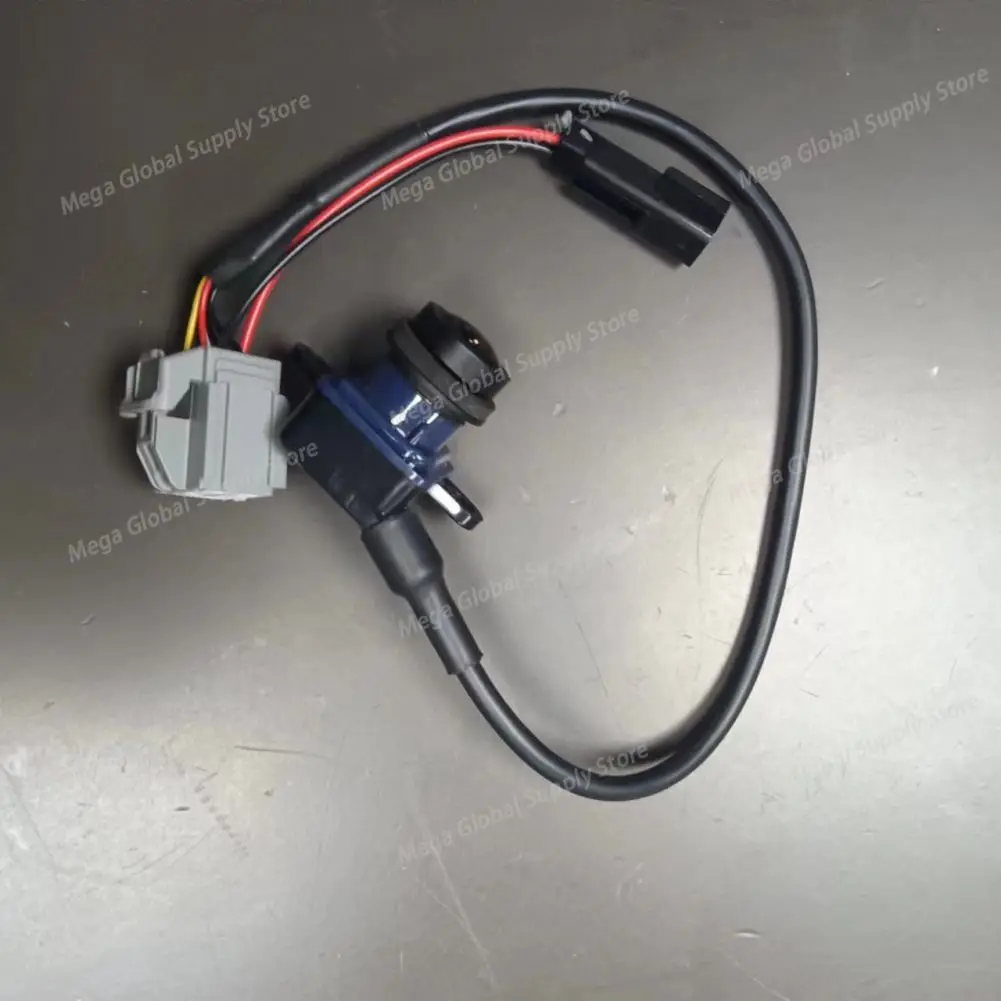 

auto parts Behind the camera 56054158AD 56054158AG