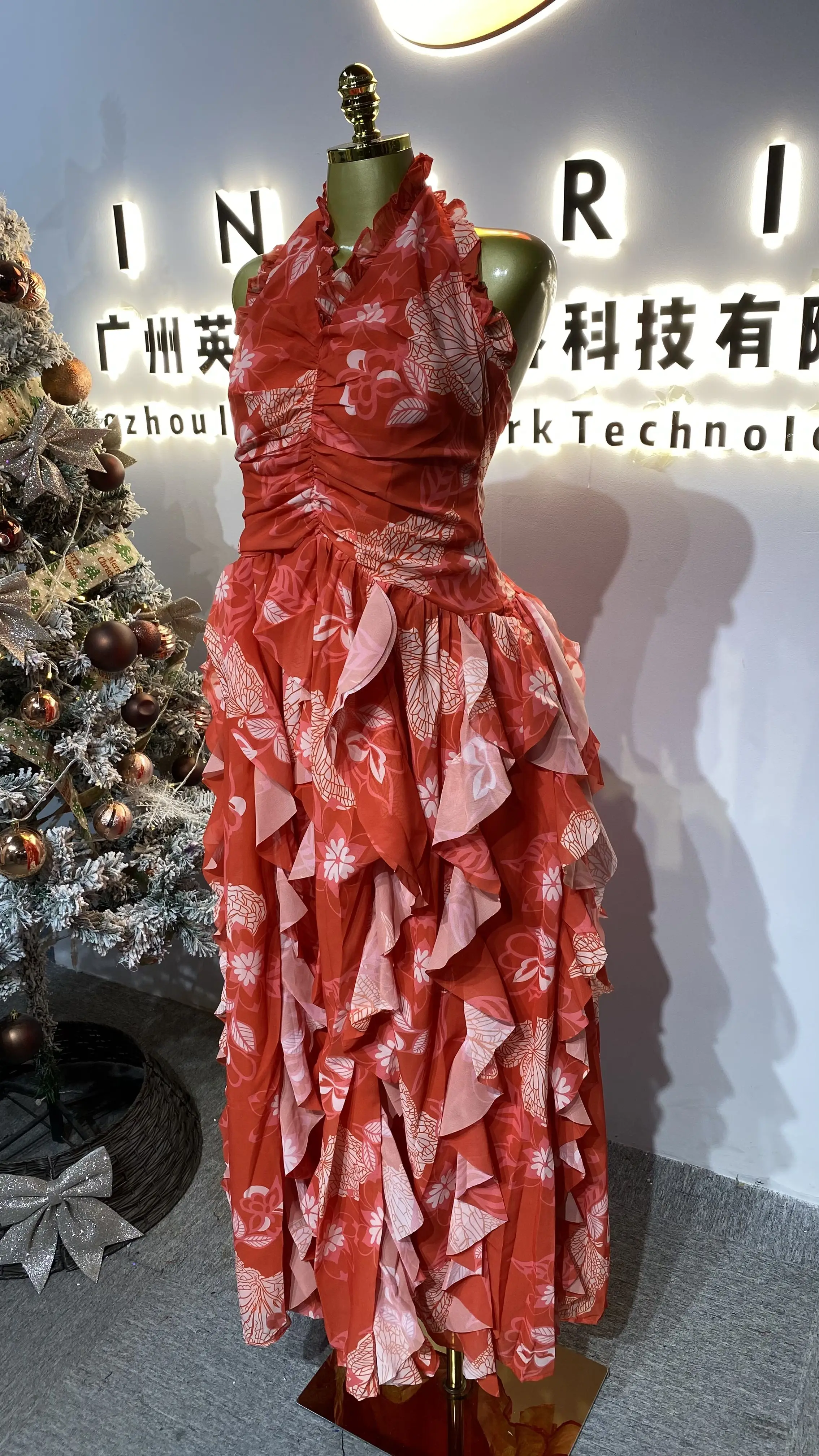 Resort Style Backless Top with Printed Ruffled Skirt for Women-GZXX387 #2