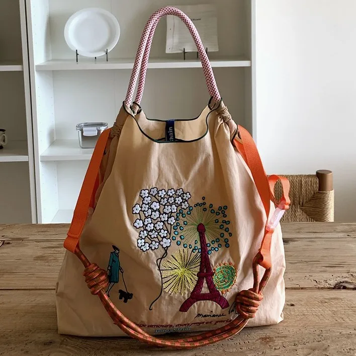 sac-de-transport-ecologique-grande-capacite-pour-femme-sac-a-bandouliere-brode-motif-tour-eiffel-et-feux-d'artifice