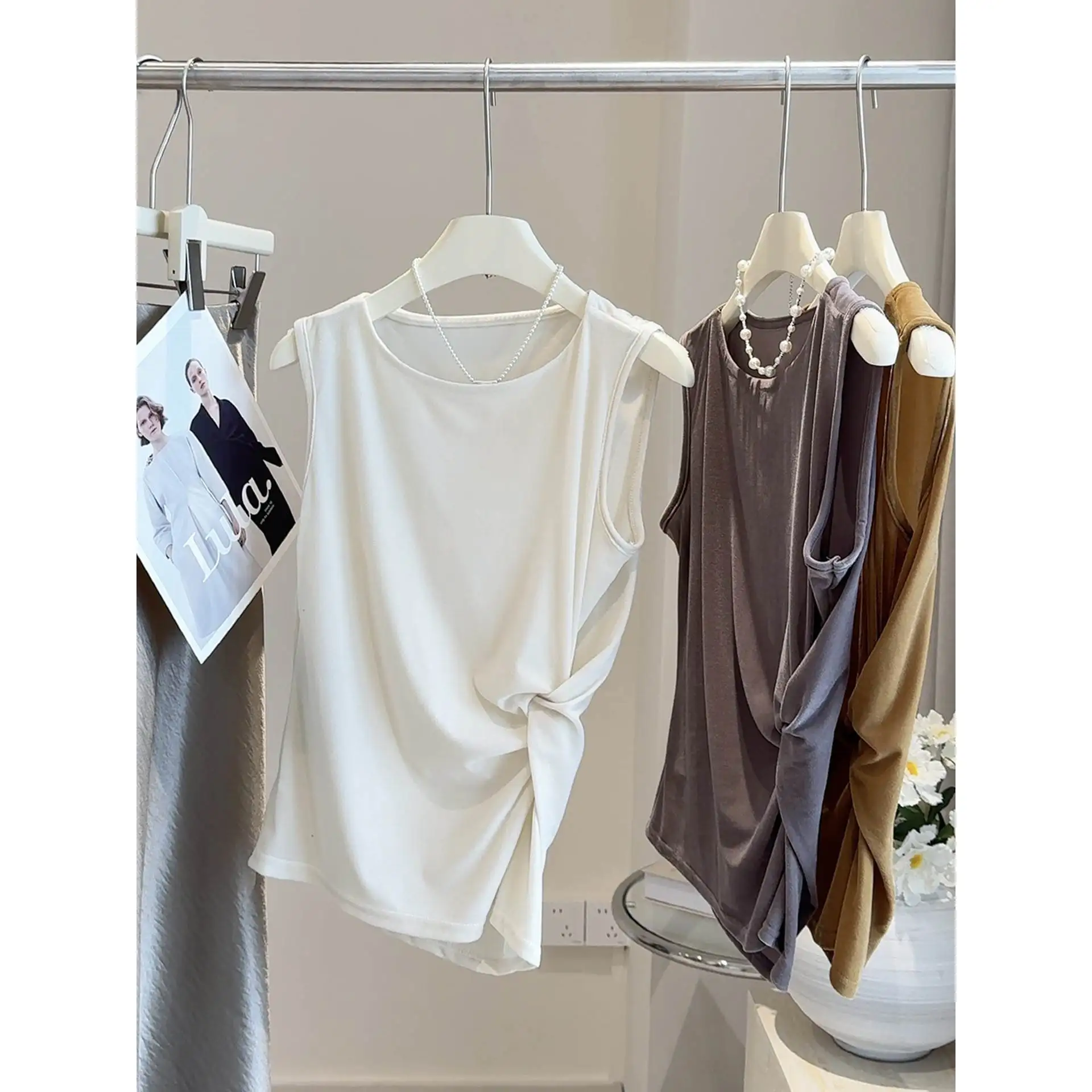 NVYAN جولة Ne Svel المخملية سترة الجانب عقدة اللون أوائل الخريف المرأة الجديدة عارضة Sle Faion تي شيرت