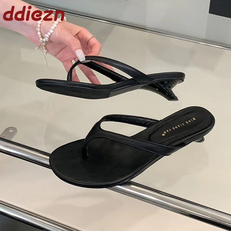 

Heeled Slippers Slides Sandals Shoes For Women Beach Fashion Round Toe Ladies Low Heel Slippers Shoes Female Flip flops Pumps