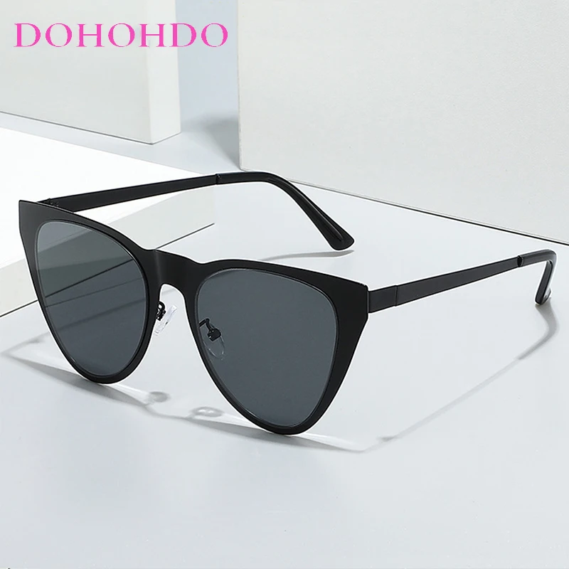 

Oversized Triangle Cat Eye Women Metal Frame Sunglasses Fashion Mirror Shades UV400 Men Outdoor Sports Driving Vintage Glasses