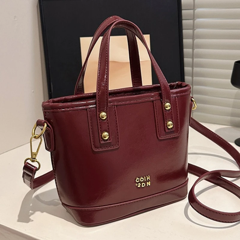 

Minimalist Unique Casual Simple Bag Vintage Fashionable Tote Crossbody Handbag Luxury For Women