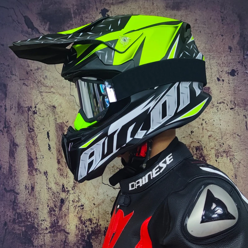 

New Arrivals Motorcycle Helmet Motocross Cascos Para Moto Off Road Motocycle Abs Man&amp