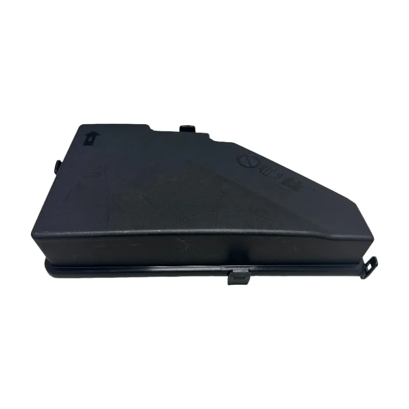 

31398001 engine fuse cover, engine compartment cover suitable for VOLVO V60 V90 S90L S90 XC60 XC90