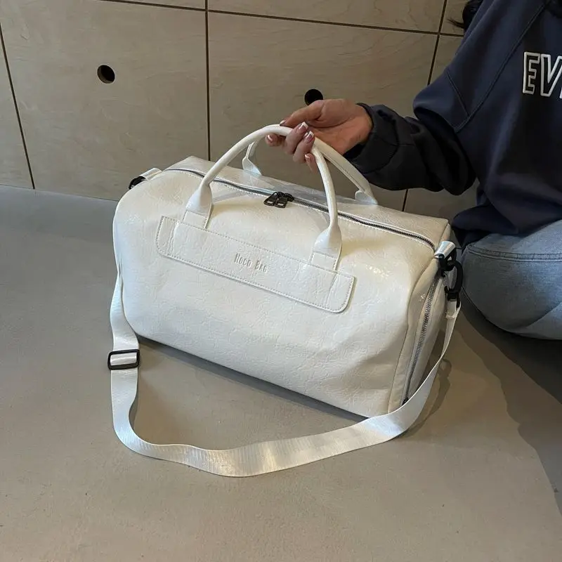 Hand Bill Shoulder Yoga Swimming Duffel Oil Wax Pu Leather Fitness Sports Bag Travel Large Capacity Travel Bag