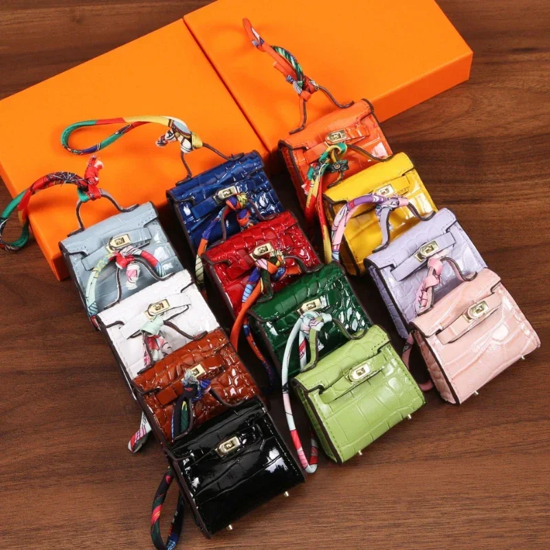 Mini Bag Pendant Crocodile Pattern Exquisite Change Bag Pendant High End Earphone Bag Red Mouth Charter Key Buckle