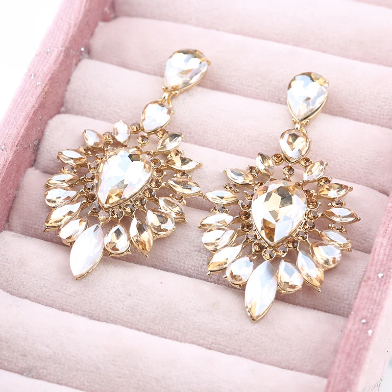 Veyofun Luxury Wedding Crystal Drop Earrings Party Bridal Dangle Earrings Fashion Jewelry for Women Gift Wholesale