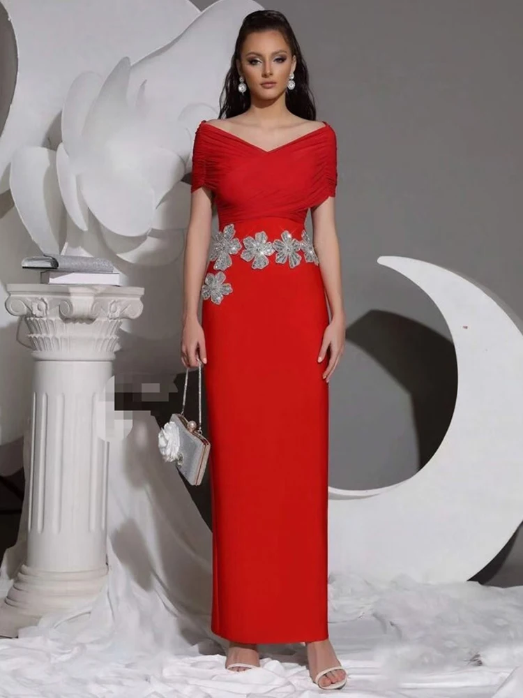 セクシーなオフショルダーダイヤモンドフラワーバンデージドレス女性用ブラックメッシュパッチワークボディコンロングドレスイブニングパーティーガウン