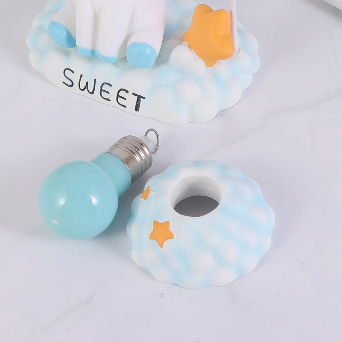 

Cute Night Light Blue Resin Small Desk Lamp For Bedroom Decoration Room Living Stairs Study Lighting Gift For