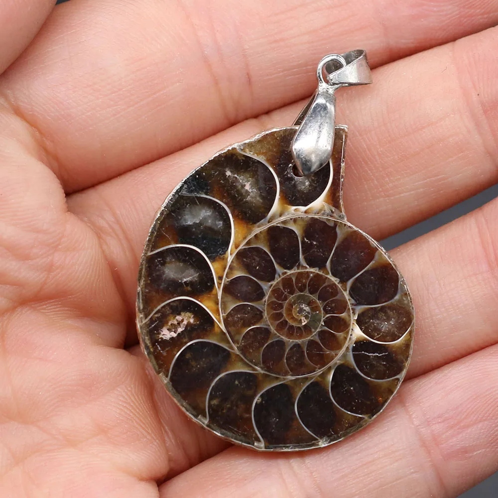 Natural Stone Necklace Pendants Shell Stone Pendant for DIY Jewelry Making Necklace Bracelets Size 30x35-40x45mm