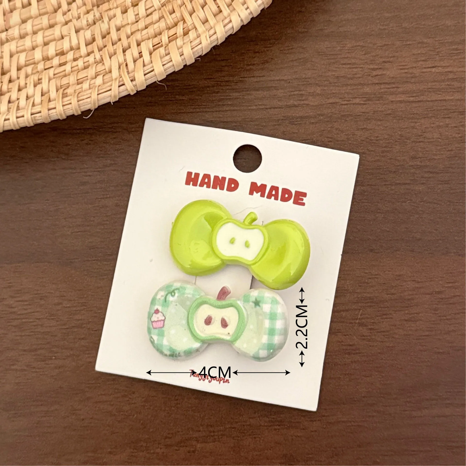 2/6 Stück kreative, niedliche Apfel-Haarspangen-Kombination, vielseitige Pony-Clips, Haarspangen für den Seitenansatz, temperamentvolle Haarspangen, Kopfschmuck – Detail 3