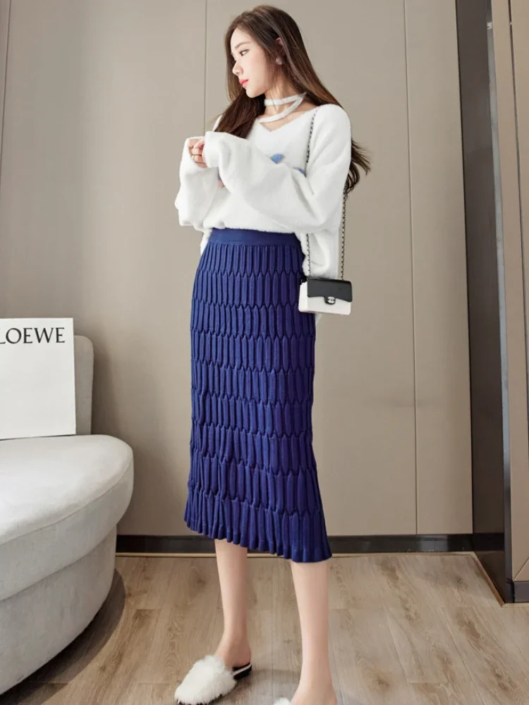 Elegant Women's Skirts Korean Fashion Autumn Solid Color Knitted Midi Skirt New Black High Waist Threaded Straight Hip Skirt