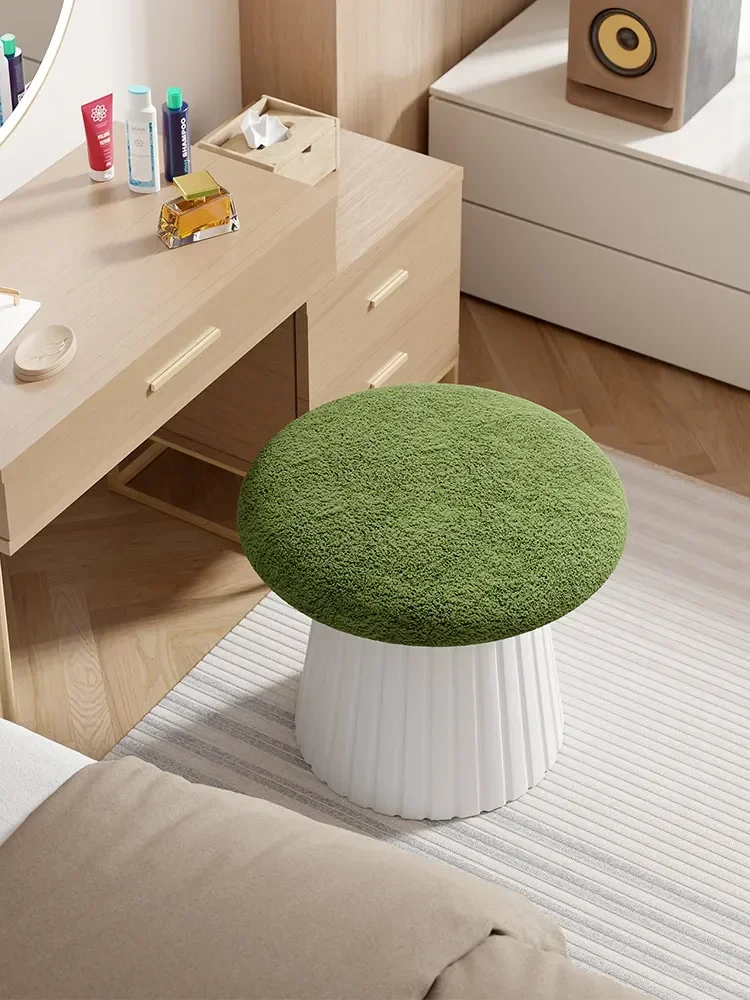 

Simple makeup chair Nordic girls bedroom Internet celebrity light luxury manicure home