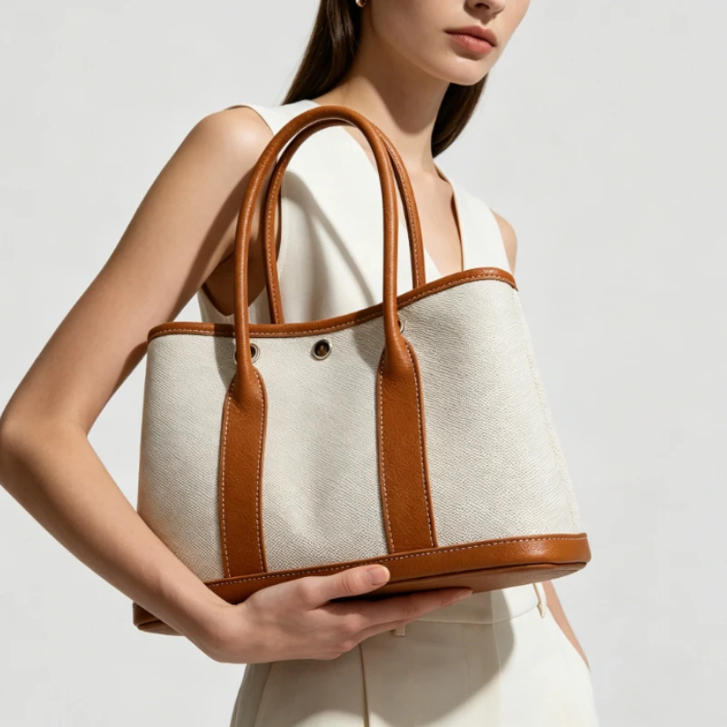 

Elegant Leather Diaper Bag for Women Classic Designer Paris Large Capacity Tote Messenger Purse Daily