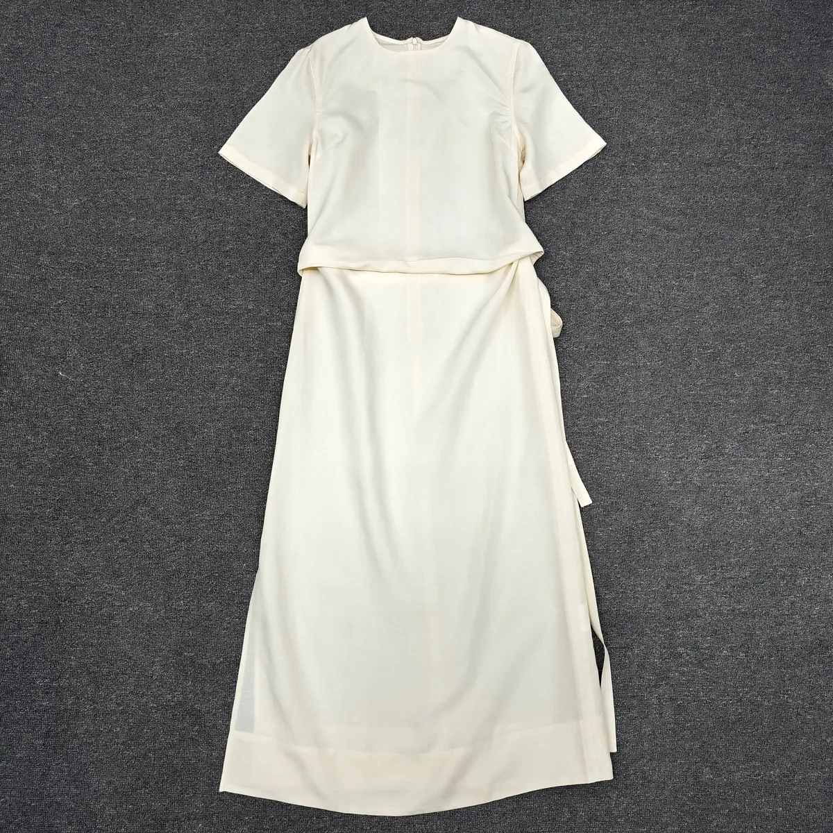 

Dave&Di Скандинавское минималистское офисное женское платье с короткими рукавами и ленивой драпировкой для поездок на работу, женское платье миди из 75% лиоцелла + 25% льна