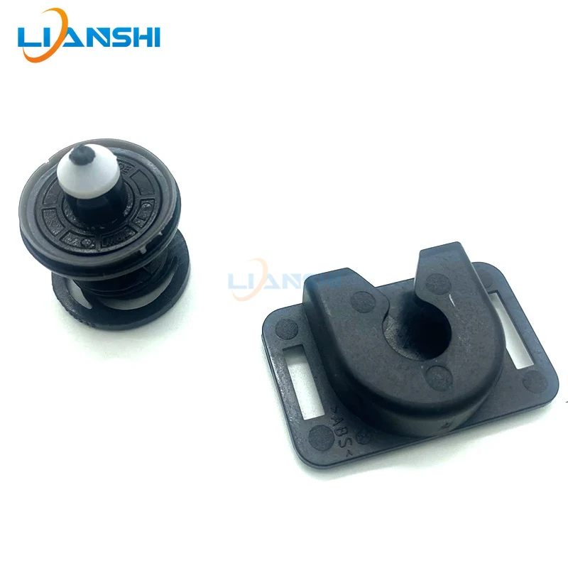 

10pcs Repair clips for door trim panels on Audi TT, Q1, Q3, Q5, Q7, A1, A3, A4, A5, A6, A7, and A8