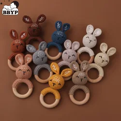 1Pc Bunny Bear Wooden Ring Crochet Cartoon Animal Rabbite Rattle Toy Mobile Pram Crib Newborn Molar Chewing Teether Education