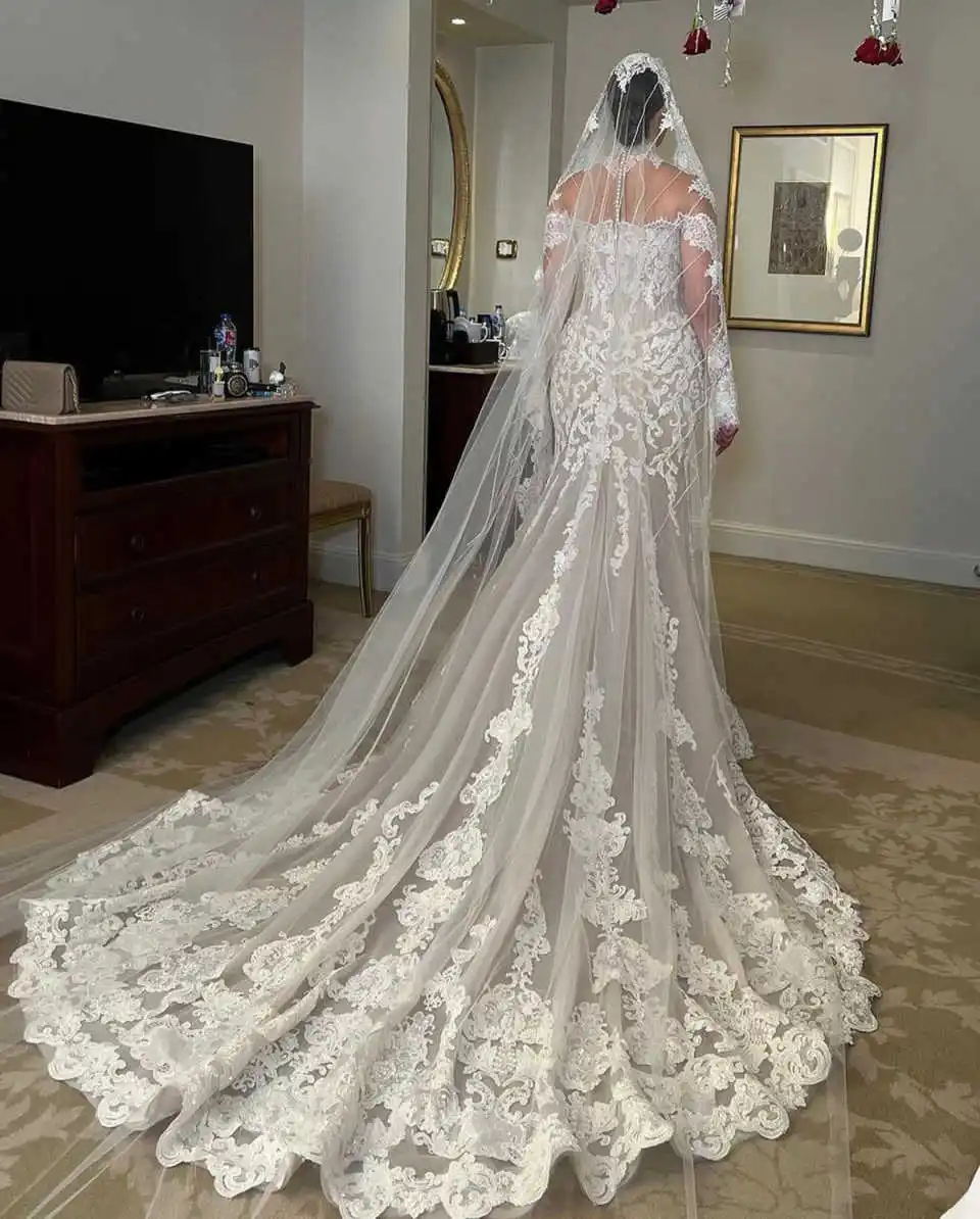 Classic Mermaid Wedding Dresses Appliques Lace Long Sleeve Bridal Gown High Neck Sweep Train Vestido De Noiva Customized