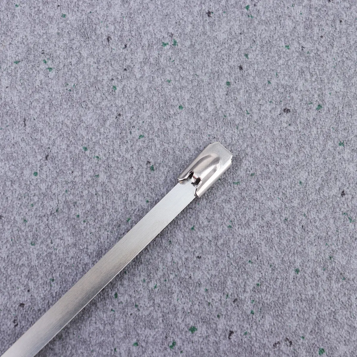 500x5x0.1cm Aluminum Foil Tape Heat Resistant Waterproof Conductive Anti-Interference Radiation Protection for Ac Refrigerator