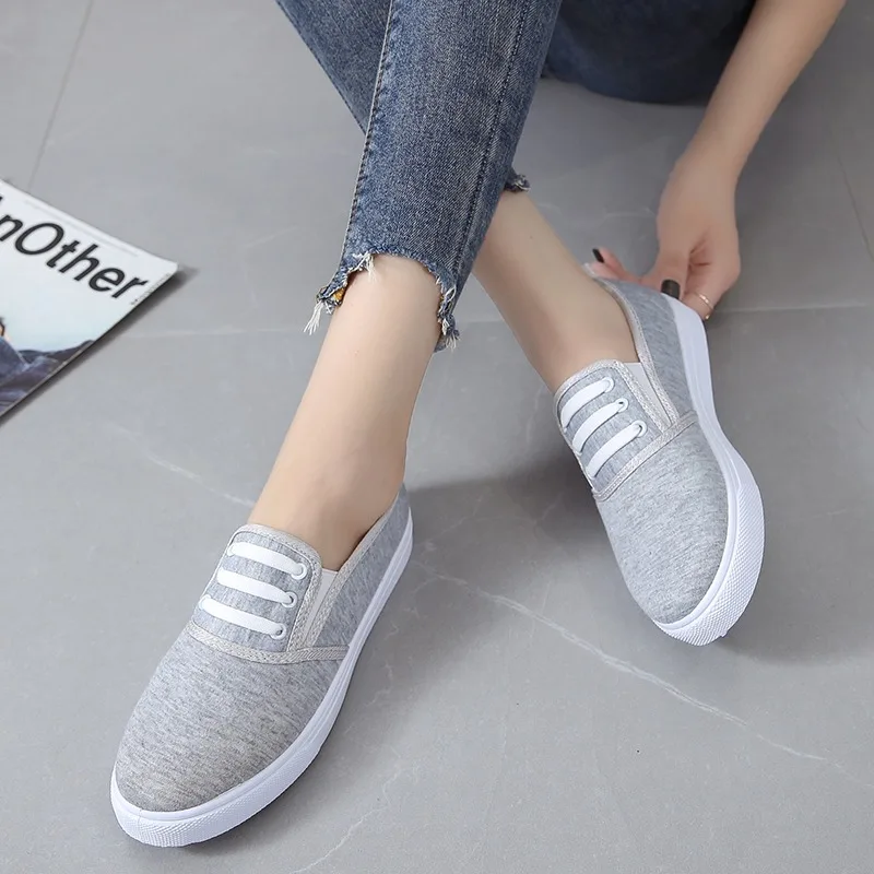 Women's Sneakers New Solid Round Toe Soft Sole Casual Loafers 2026 Fashion Simple Low Top Lace Up Women Shoe Zapatillas De Mujer