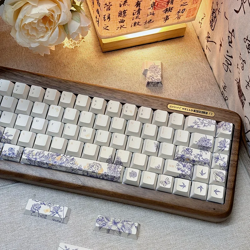 

Embroidery retro original highly sublimated keycaps adapted to magnetic axis split space customization