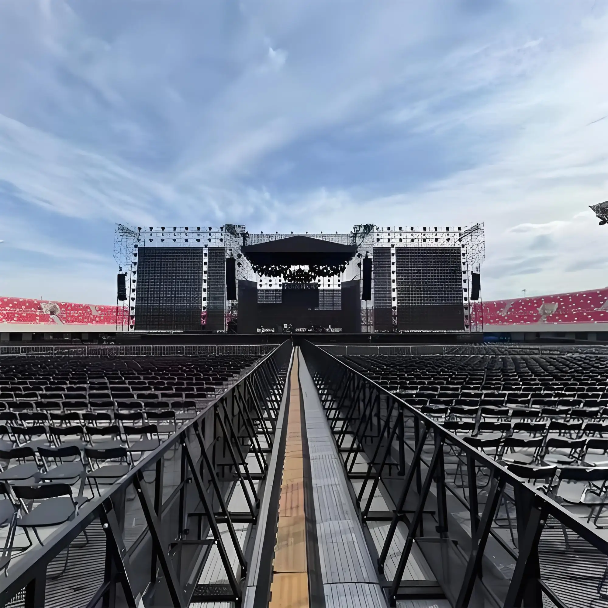 【Direct Factory Sale】Lightweight Aluminum Crowd Barrier | High-Strength Rust-Proof Movable Fence | Portable Concert Safety Barri