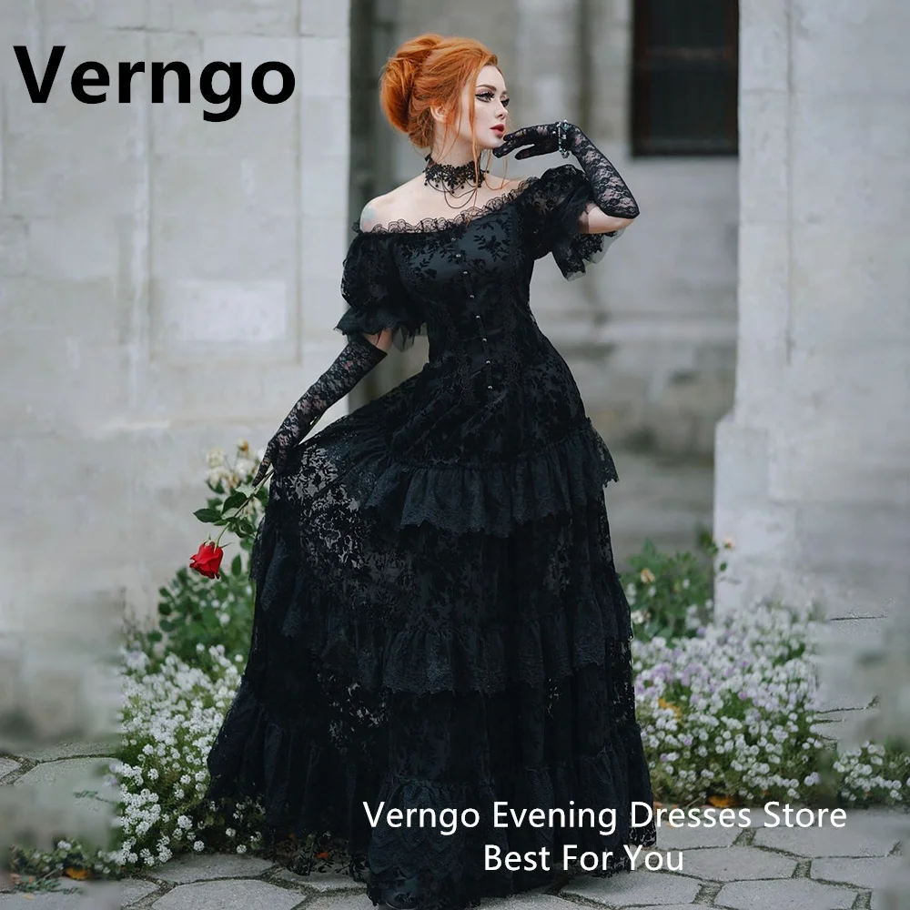 Verngo-Vestidos de Fiesta de princesa de encaje sin hombros, vestido gótico de manga corta para graduación, vestido largo escalonado para mujer,