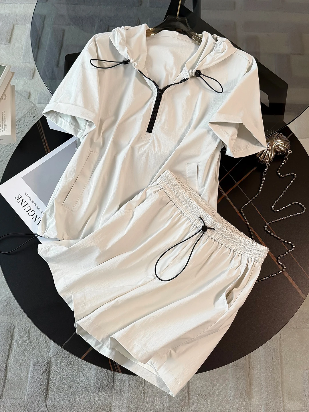 

Summer Running Quick Dry Casual Sports Set Women's Fashion Anti-Aging Hooded Short Sleeve Top Shorts Two-Piece Set