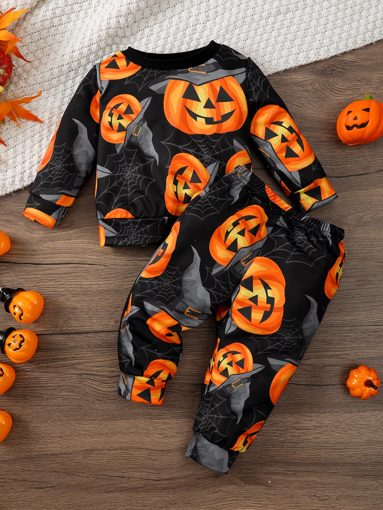 Design Sense Halloween Costume Set For Male Baby Handsome Black Pumpkin Spider Web Printed Long-Sleeved Hoodie And Ankle Pants