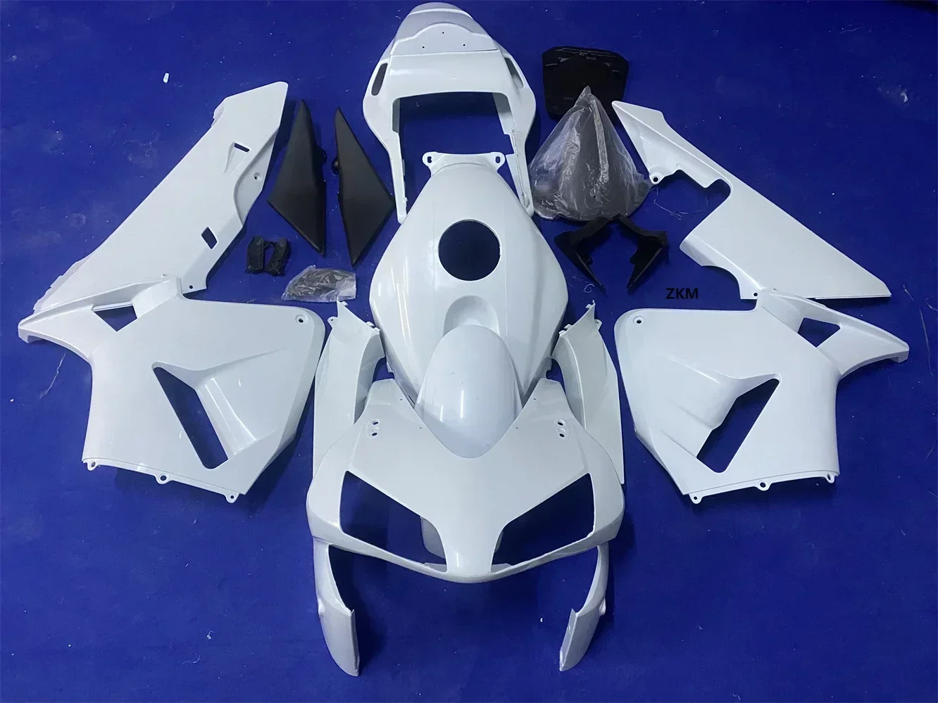 

For CBR600RR F5 CBR 600 RR 2003 2004 Bodywork Fairing Injection Molding Plastic Parts Unpainted Components Cowl Body