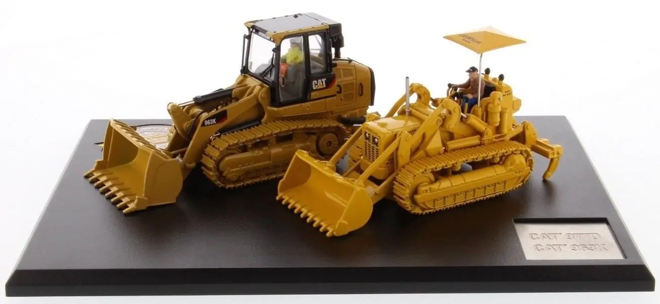 

Модель игрушечная литая в подарок, масштаб DM 1:50, Caterpillar CAT 977D и 963K, гусеничный погрузчик, Инженерная техника, модель из сплава, игрушка 85559