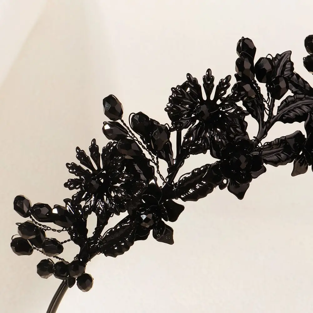 

Headwear Black Diablo Handmade Crown Hair Accessories Styling Tools Halloween Headdress Crystal Beaded Tiara Holiday Gift