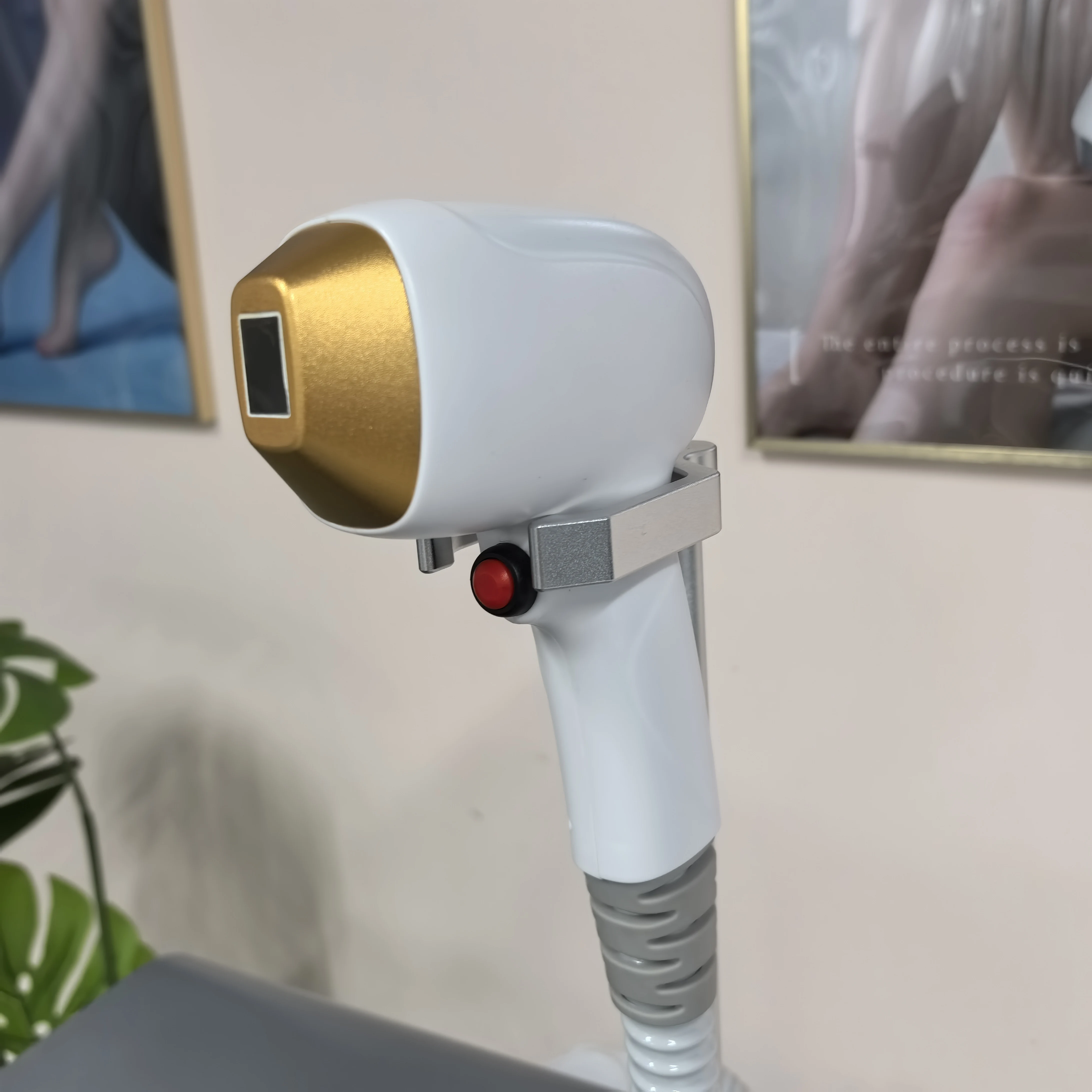 

Cooling Head Laser Hair Removal 808 1064 755 Laser Epilator Alexandrit Permanent Diode laser Hair Removal laser 4 waves Salon