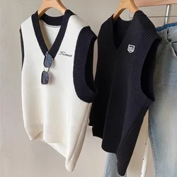 Couple Style Korean Golf Vest Men's Golf Wear 2024 Autumn New Knit Vest Fashion V-neck Sweater Coat Men's Golf Apparel