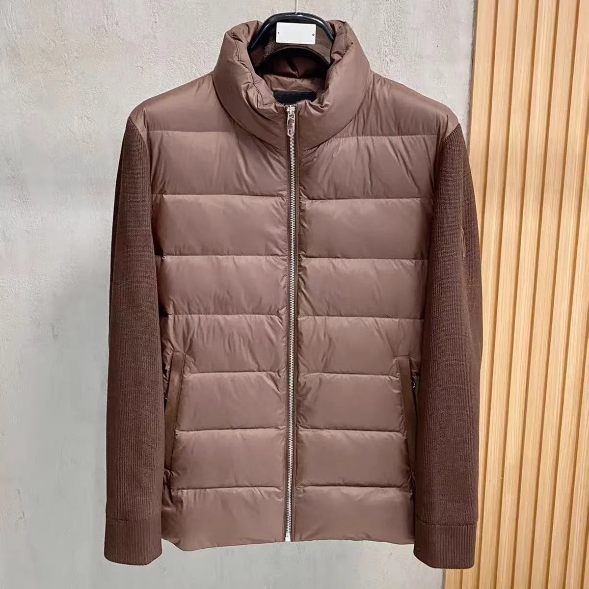 

Итальянское мужское пуховое пальто Jaet Faion с эмблемой, вязаное пальто с воротником-стойкой, белое пальто с перьями Du, осень-зима, Новое поступление, облегающий крой